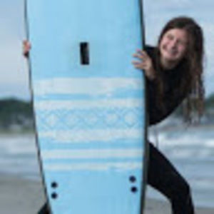 Meet your Posher, Éliane